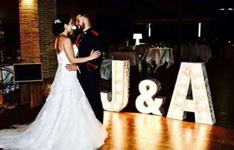 Novios Letras Madera
